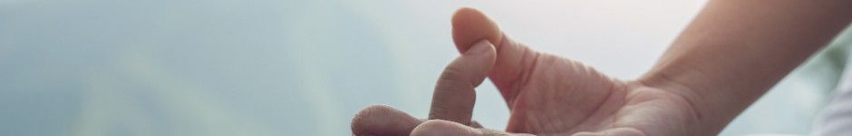 How to Actually Stick to a Daily Meditation Habit