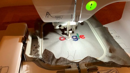 From Pixels to Thread: The Art of Digitized Embroidery