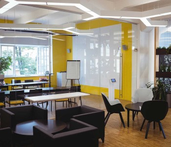 Office Furniture Manufacturers in Gurgaon: Quality & Style for Your Workspace
