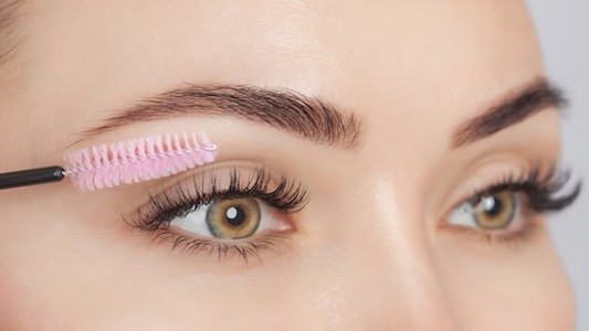 The Legal Path to Purchasing Generic Latisse Eye Drops Online for Lusher Lashes