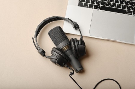 What is the Translation Context for Global Campaigns For A Marketing team?