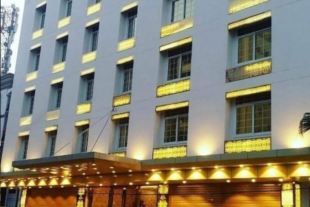 Book Hotel for Wedding in Hazratganj with Easy Metro Access | Hotel Galaxy Grand