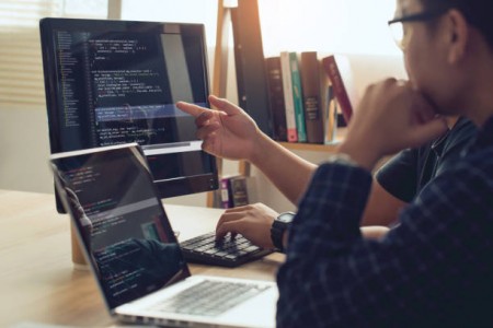 A Complete Guide to Front End JavaScript Frameworks: Choosing the Right Tool for Your Web Projects