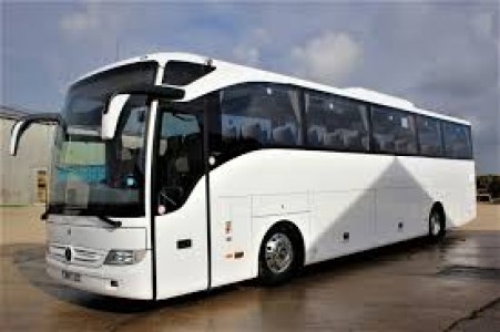 Discover Hassle-Free Travel with Reliable Bus Hire Services