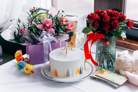 Gifts Same Day Delivery Celebrate Birthdays and Special Moments Instantly