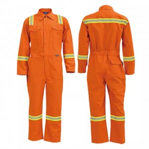How Are Safety Coverall Manufacturers Adapting to New Safety Regulations?