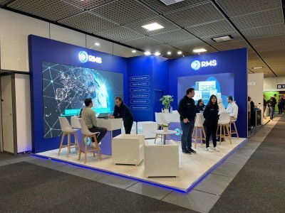 Get Noticed at CES Las Vegas with Custom Booth Design