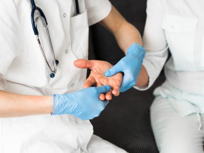 Urgent Care Near Me – Find Local Medical Help Fast