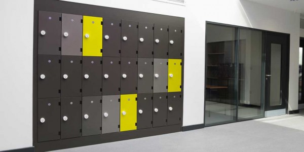How Can Industrial Locker Manufacturers in Delhi Boost Organization and Efficiency?
