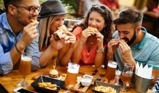 The Rise of Fast Casual Restaurants: Redefining Modern Dining