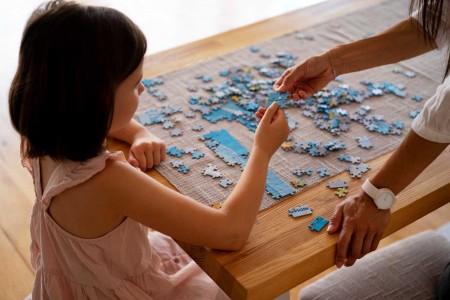 How to Use Puzzle Games to Enhance Your Child's Critical Thinking & Problem-Solving Skills