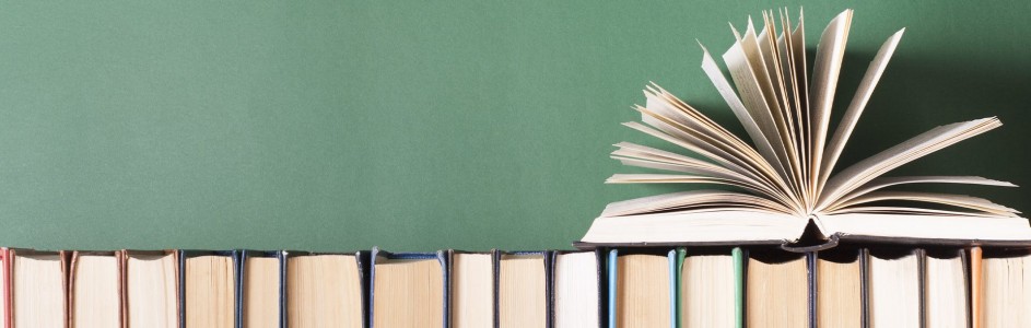 Books and Vaping: Finding Calm and Focus in Every Puff